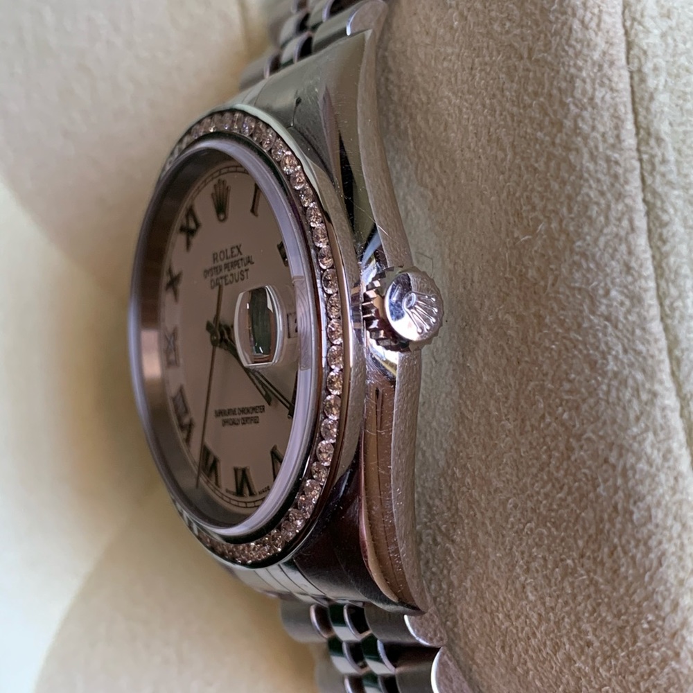 Diamond Bezel Rolex - Picture 5 of 13